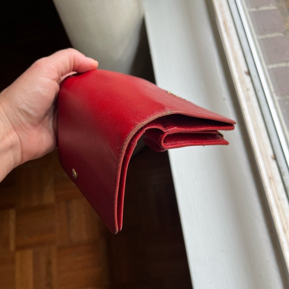 Prada Wallet - Picture 6 of 7